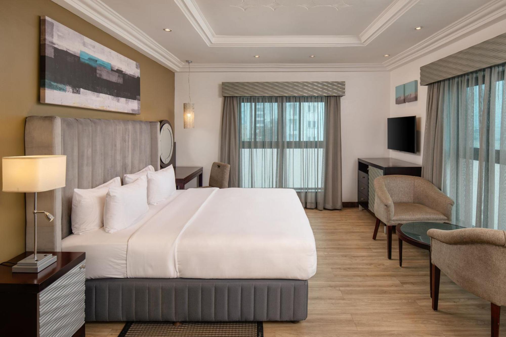Protea Hotel By Marriott Lagos Kuramo Waters Exterior foto