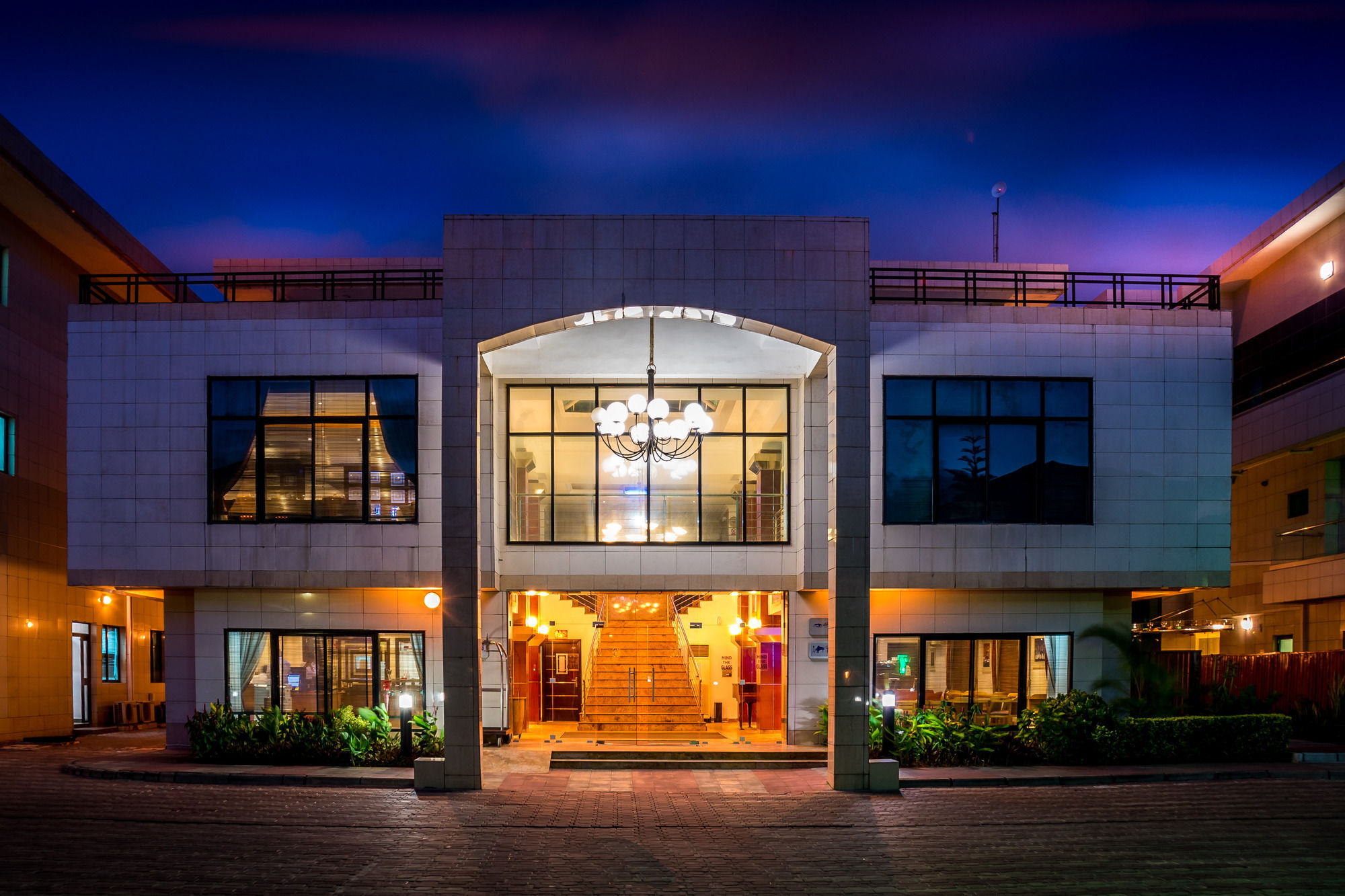 Protea Hotel By Marriott Lagos Kuramo Waters Exterior foto